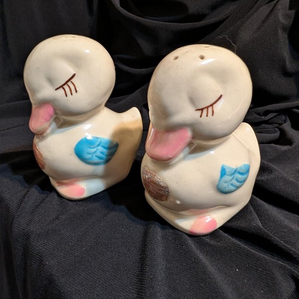 Ceramic duck salt and pepper shakers by Shawnee Pottery